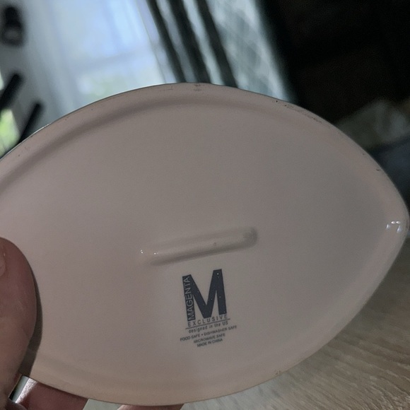 Rae Dunn butter dish bird birdie 2 piece ceramic cheese dome - Picture 4 of 4